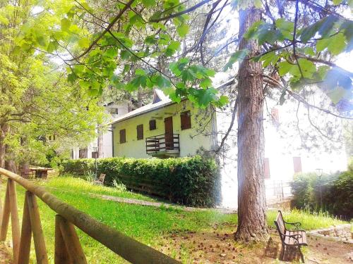  Villaggio Barilari, Pension in Minucciano bei Piazza al Serchio