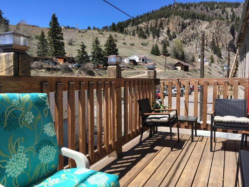 Aspen Inn Starry Night Suite - image 4