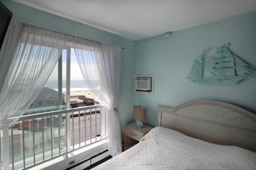 Mayfair Hotel in Belmar, USA