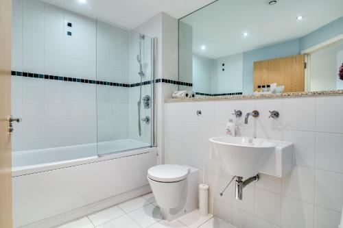 Arcadian City Centre Apartment - image 3