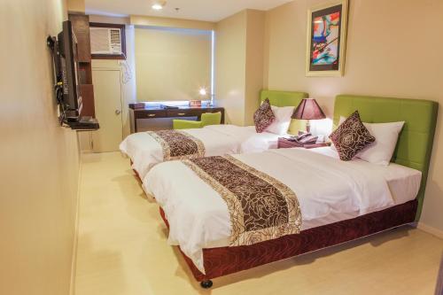 The Exchange Regency Residence Hotel Managed by HII, Manila