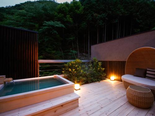 Twin Room with Open-Air Bath Type B