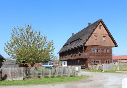 Apartmán ve Skanzenu - Apartment - Třebechovice pod Orebem