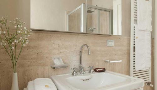Milan Royal Suites - Centro - image 12