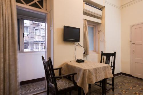 Bed and Breakfast at Colaba