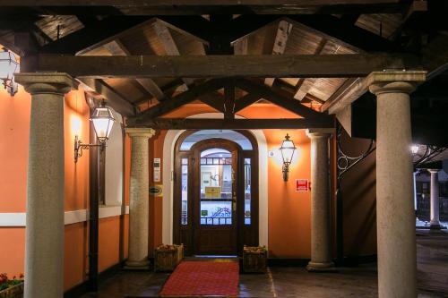 Hotel Posta R.T.A. – Madonna di Campiglio, TN