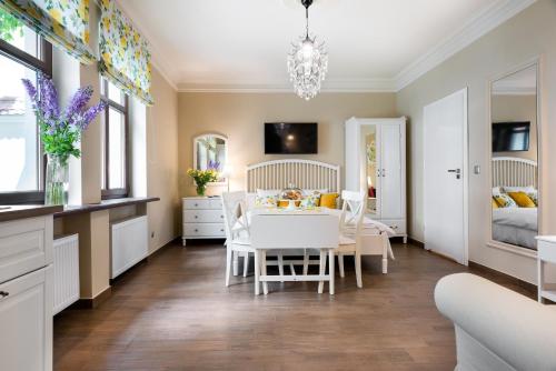 P&J Luxury Apartments Room Type - Studio Apartment
