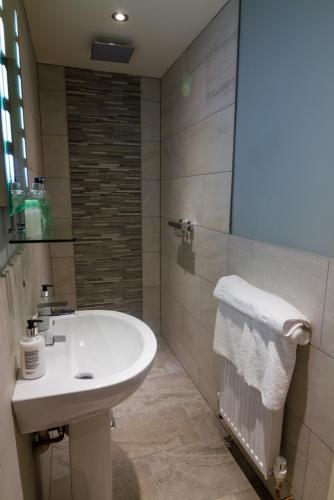 The Red Pump Inn - image 10