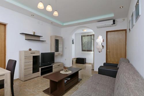 Apartments Intiv in Radići