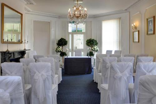Best Western Claydon Hotel - image 7