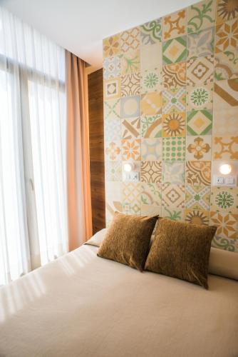 Hostal Marenostrum - image 9