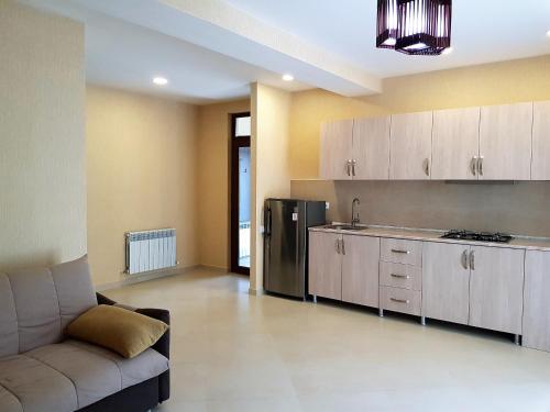 Κουζίνα, Crystal Town House in Μπακουριάνι