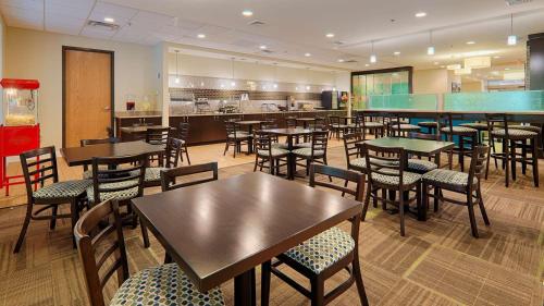最佳西方花園酒店 (Best Western Garden Inn) in 本特利維爾
