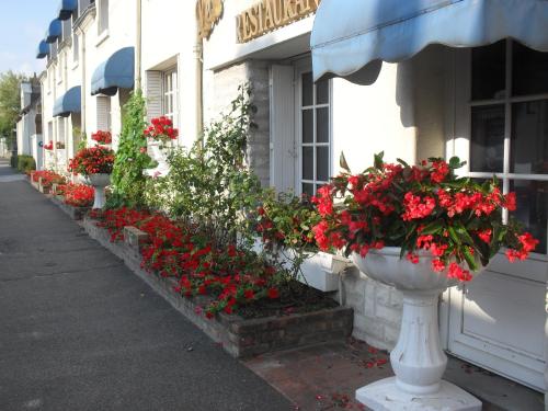 Contact Hotel de France Contres-Beauval-Cheverny - 출입구
