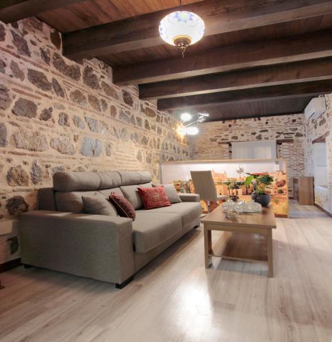 Apartamentos Alcantara - image 13