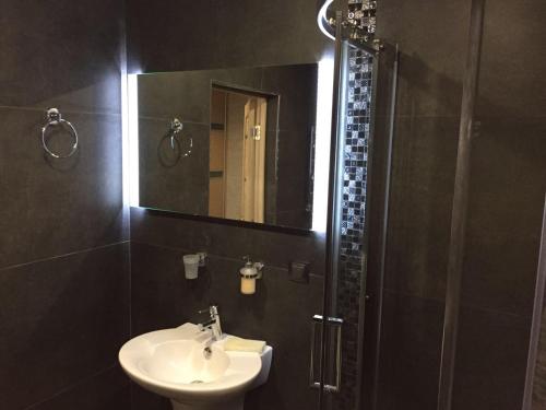 Monte Rosa Apartment 67 - image 4