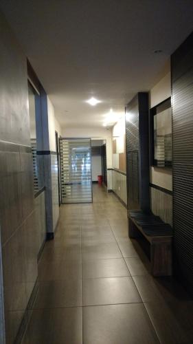 One-Bedroom Apartment image 4