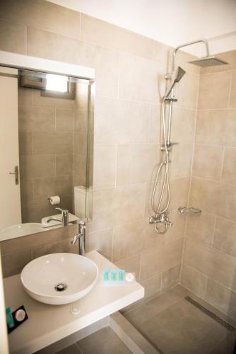 Stavros Beach Hotel - image 7