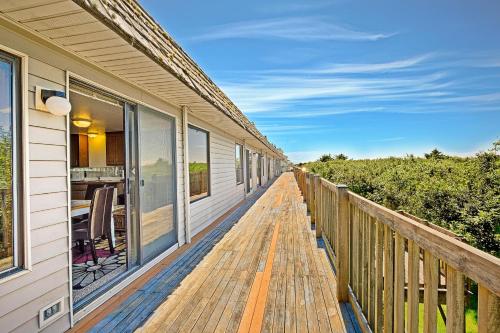 Treasured Cove Condo - main image