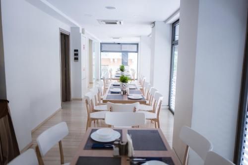 Piraeus Port Hotel - main image