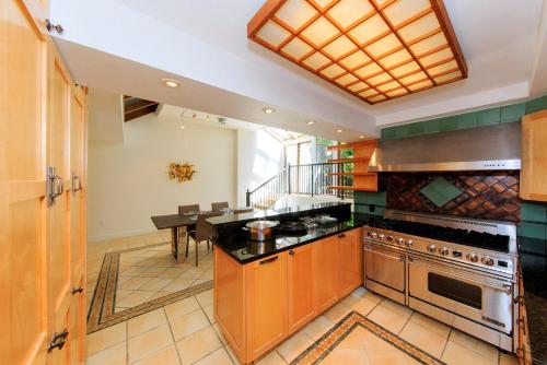 Chelsea Pines Inn near Whitney Museum of American Art