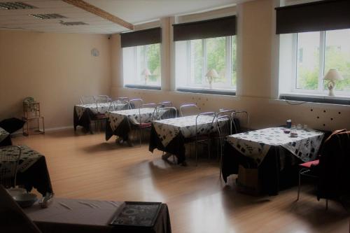 Étterem, Laine guesthouse in Narva-Joesuu