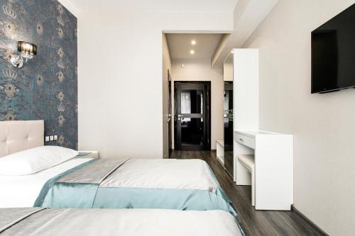 Hotel Corona