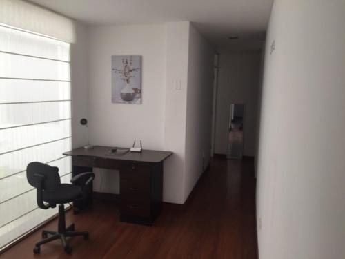 Departamento Acogedor en los Portales de Cayma near สนามบินนานาชาติโรดริเกซ บายอน