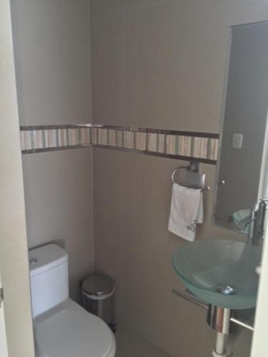 Departamento Acogedor en los Portales de Cayma near สนามบินนานาชาติโรดริเกซ บายอน