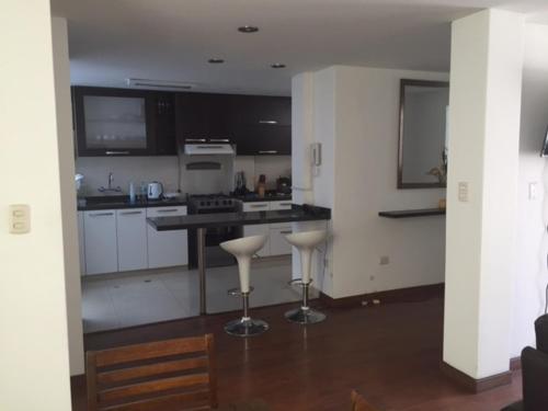 Departamento Acogedor en los Portales de Cayma near สนามบินนานาชาติโรดริเกซ บายอน
