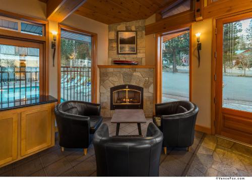 Fuajee, Firelite Lodge in Tahoe Vista (CA)