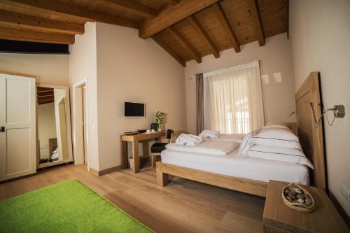 Agriturismo La Pertica Room Type - Superior Double Room