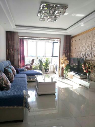 . Hulunbuir Home Apartment