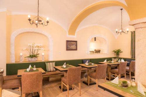 Étterem, Hotel Bockmaier in Oberpframmern