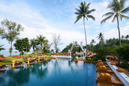 Swimming pool, JW Marriott Phuket Resort & Spa in Mai Khao