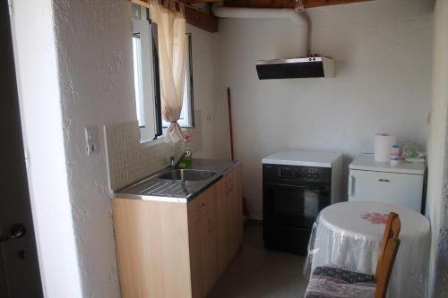 Apartment Vrises in Neapoli