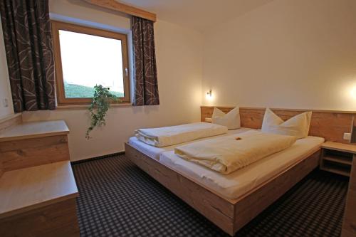 Gasthof Bergblick - image 5