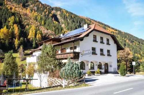 Sonnenhof - Apartments & Zimmer in Kaunertal, Österreich