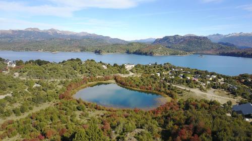 Peninsula de los Coihues