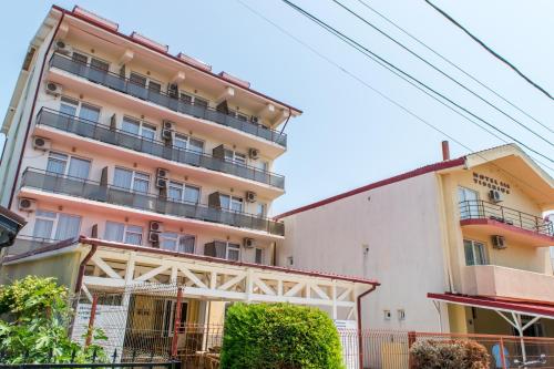 Tiberius Residence - image 9