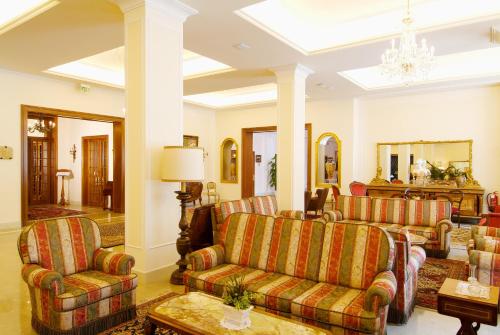 Hotel La Residence & Idrokinesis - image 2