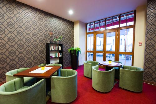 Hotel U Beránka Náchod - image 9