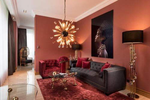Hotel Palace Berlin - image 3