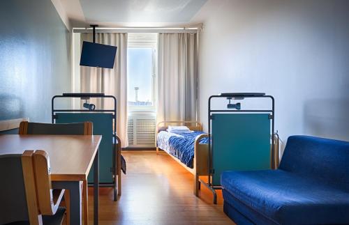 Eurohostel Room Type - Standard Twin Room with Shared Bathroom