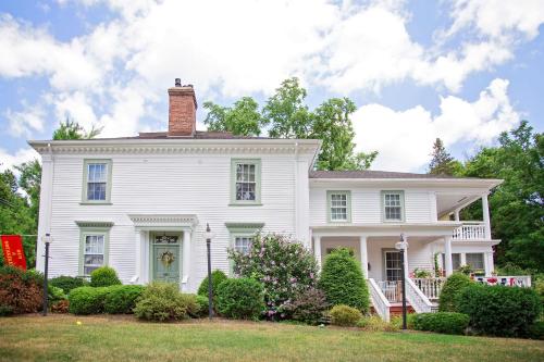 Daniel Stebbins B and B in South Hadley, USA