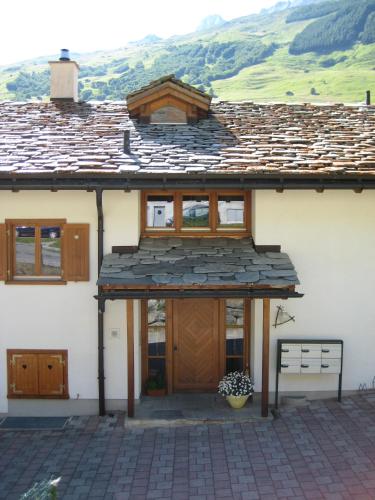 Dachwohnung Unterem Hoereli - Apartment - Vals