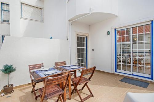 BmyGuest - Ericeira Terrace Apartment