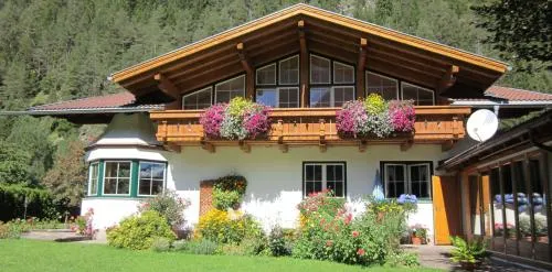 Ferienwohnungen Drexel in Elbigenalp, Österreich
