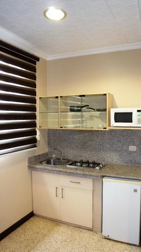 Suite image 8