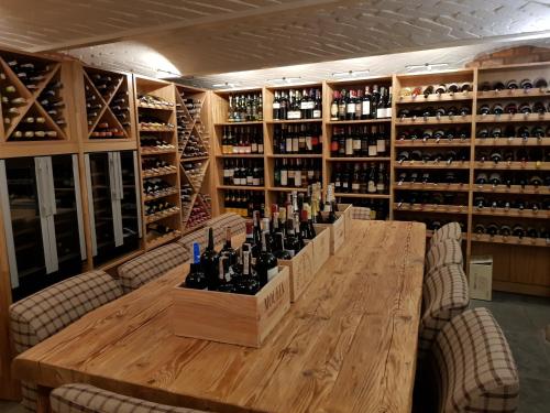 Provincja Winebar & Rooms